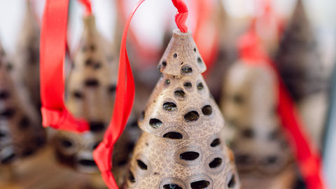 Why Your Australian Christmas Tree Shouldn't Have Pinecones On It